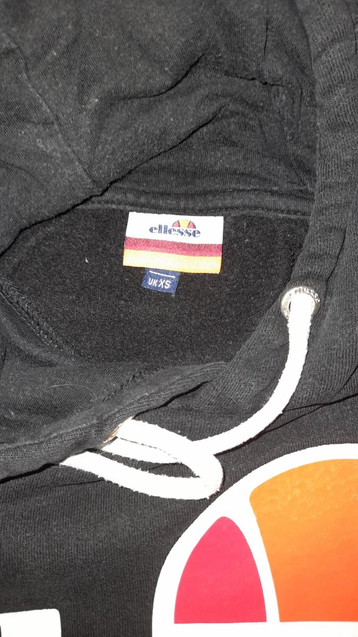 SUÉTER PRETO COM CAPUZ - ELLESSE - TAMANHO XS - n°01 – photo 3
